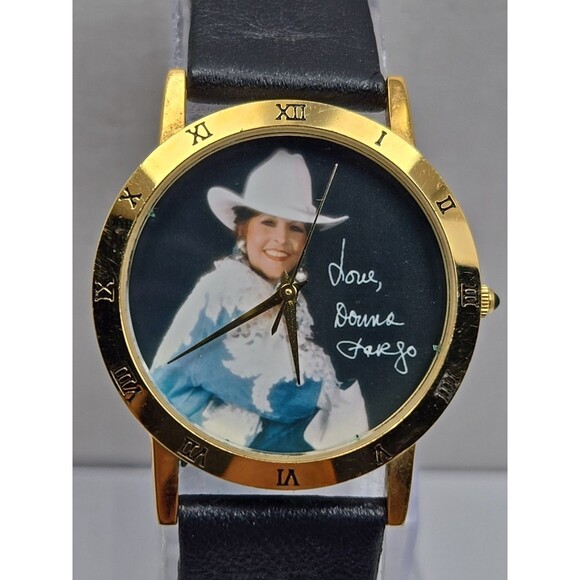 Donna Fargo Image Country Music Gold Tone Quartz Watch New Battery Vintage USA main image 9